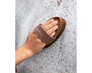 Brosse mouchetée artisanale